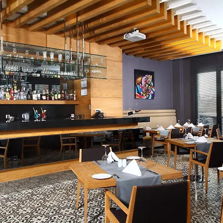 Hotel Dora Istanbul