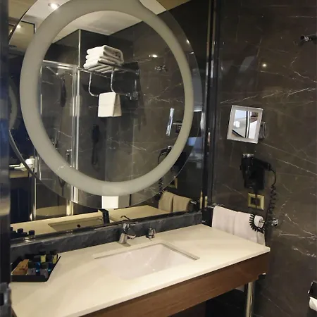 ドラ 4* イスタンブール