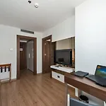 Hotel Dora 4*